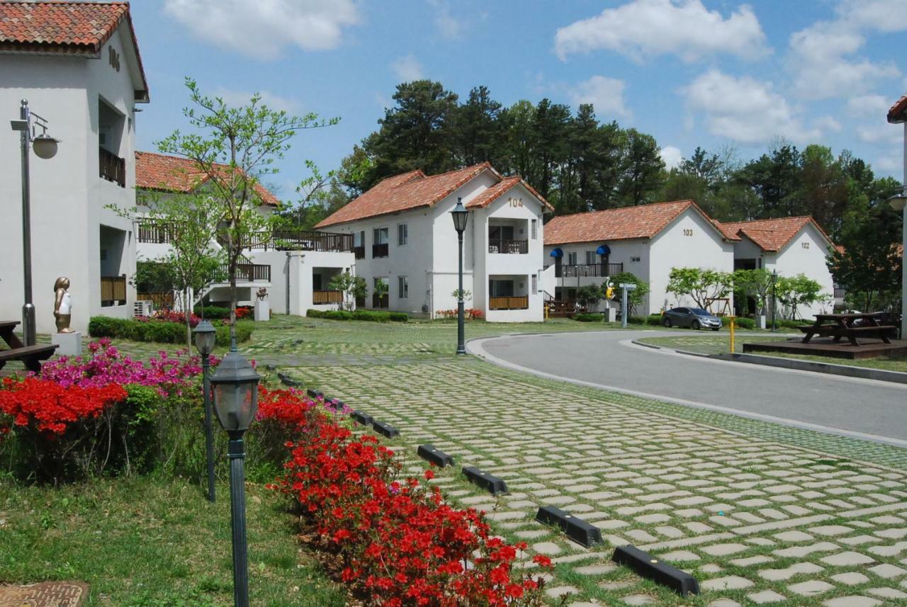 Meta Pension, Tamjang Kültér fotó